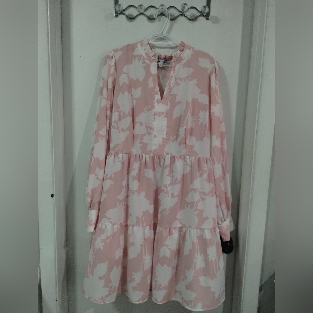 Women dress